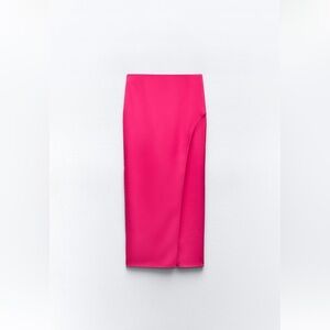 Brand new fushia Zara Midi dress with slit M brand new with tag on !